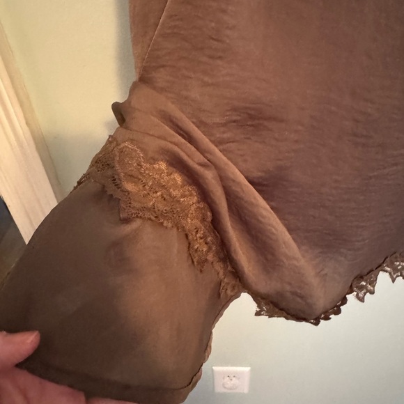 Entro Army green Lace Trim Sleeveless Camisole - Picture 11 of 12